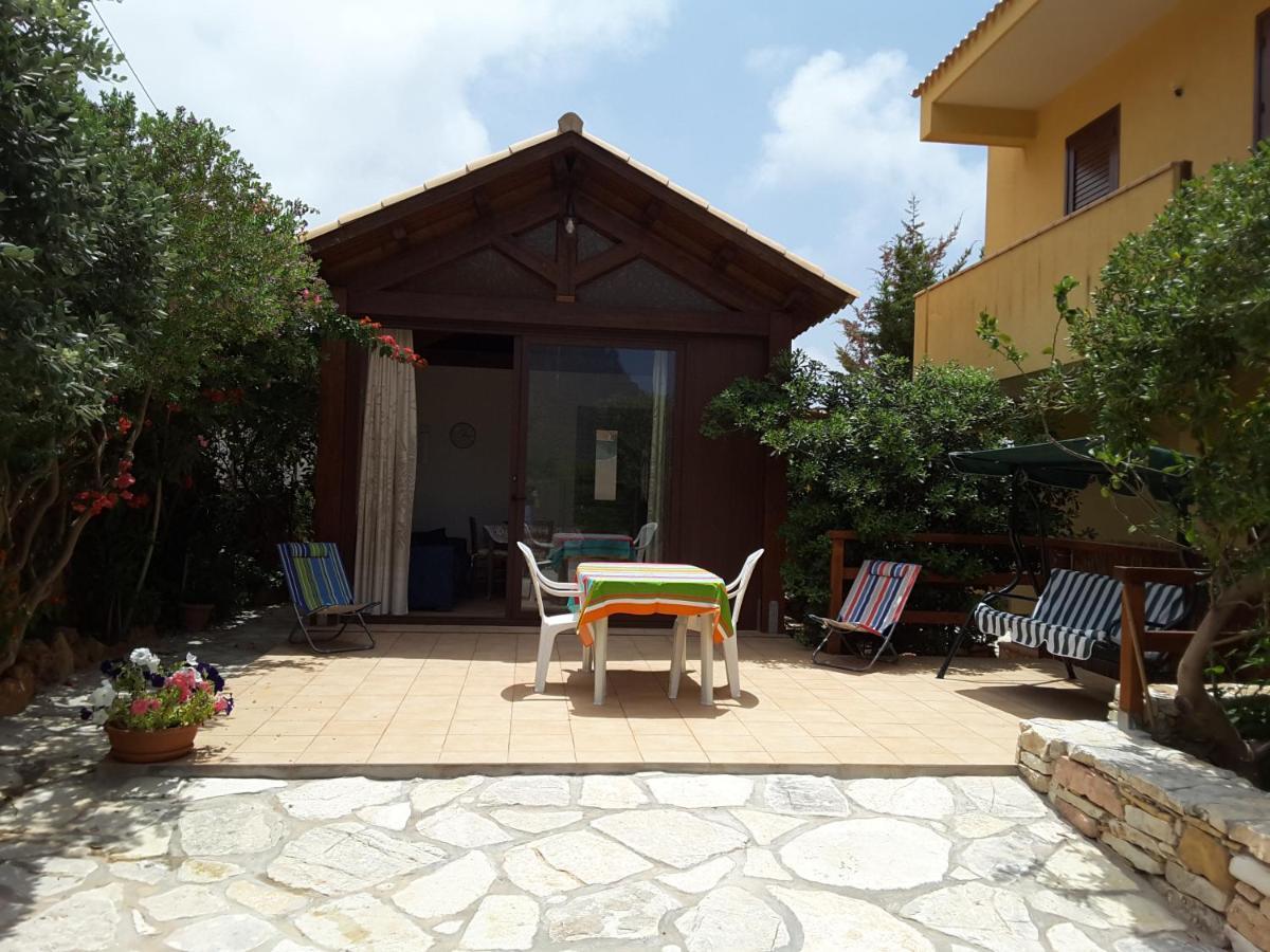 Il Rustico Di Pino Custonaci Exterior foto
